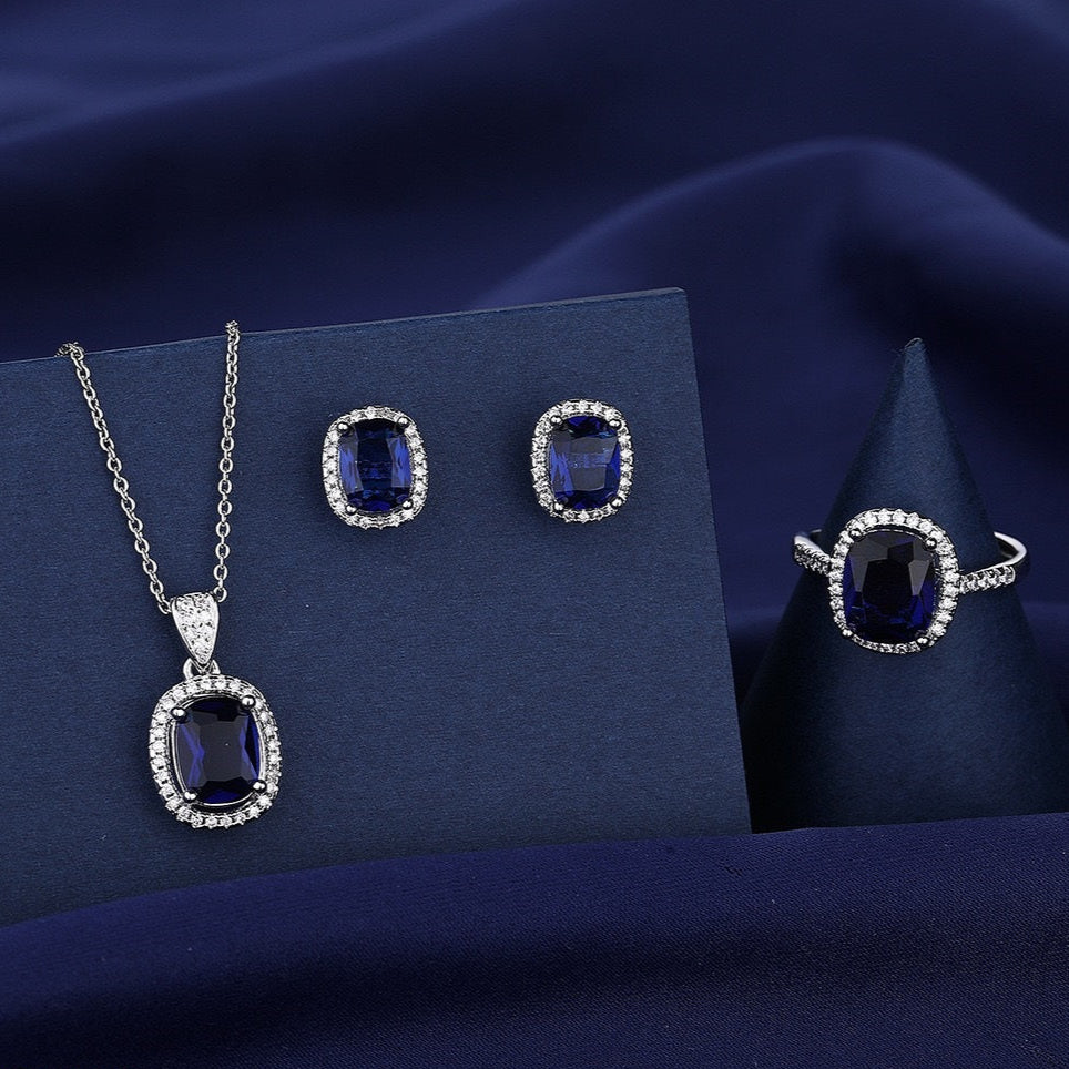 Necklace & Necklace Sets